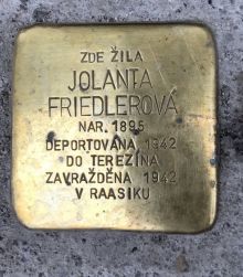 Stolperstein - Friedlerová Jolanta. Zdroj: Archiv města Plzně.