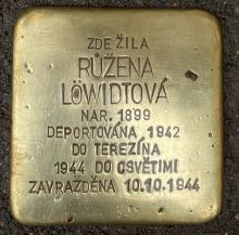 Stolperstein - Růžeba Löwidtová. Zdroj: Archiv města Plzně.